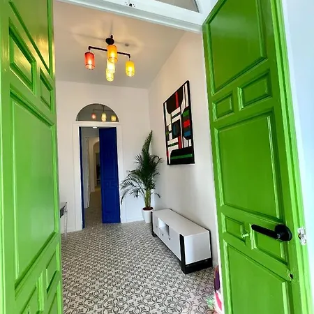 Apartment Picasso's Deluxe Puerta *